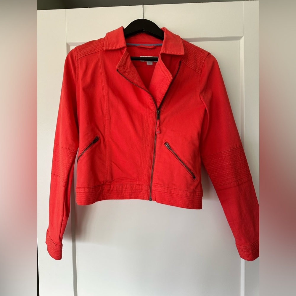 Women jacket size 6